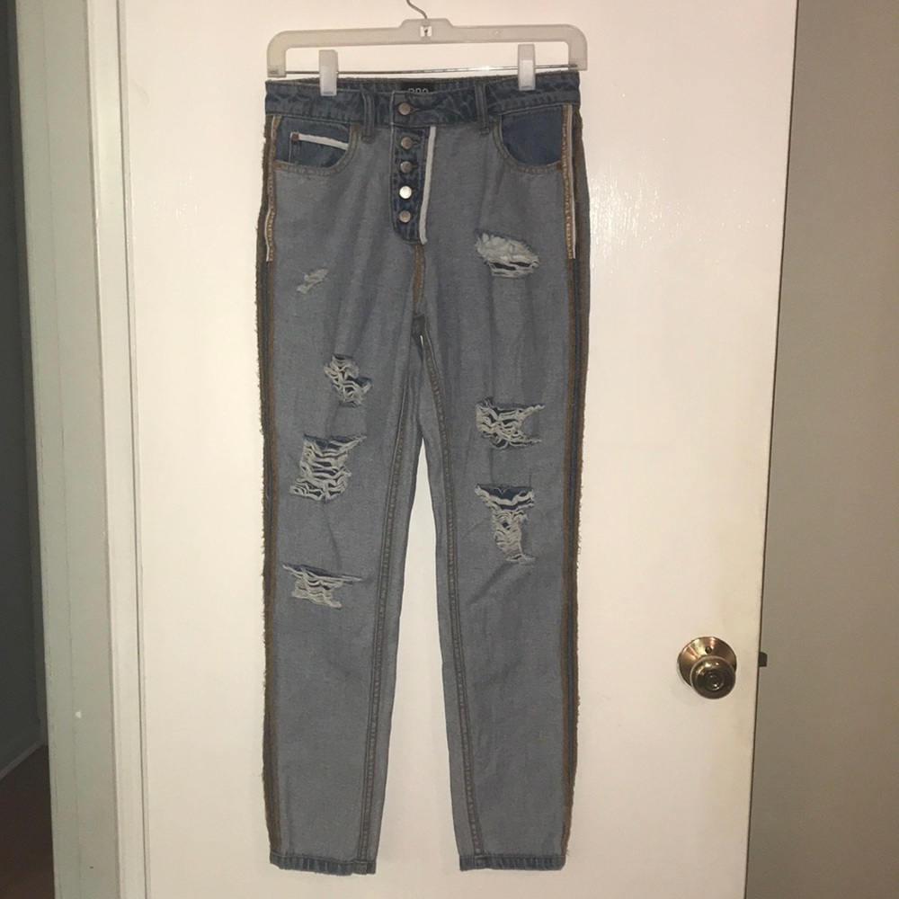 Distressed two tone mom jeans